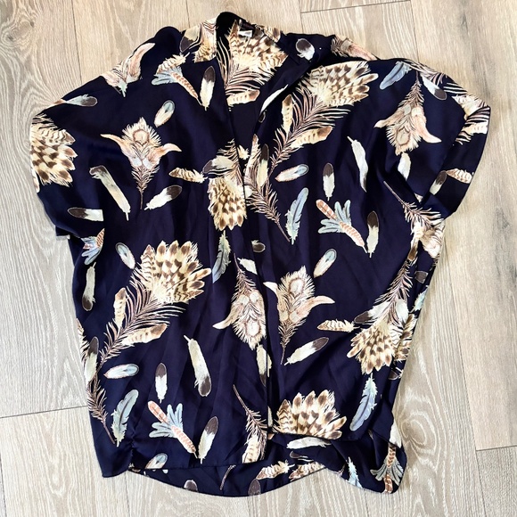 Joah Premium Women’s Kimono Feather Print Open Front Top – Size Medium - Picture 1 of 4